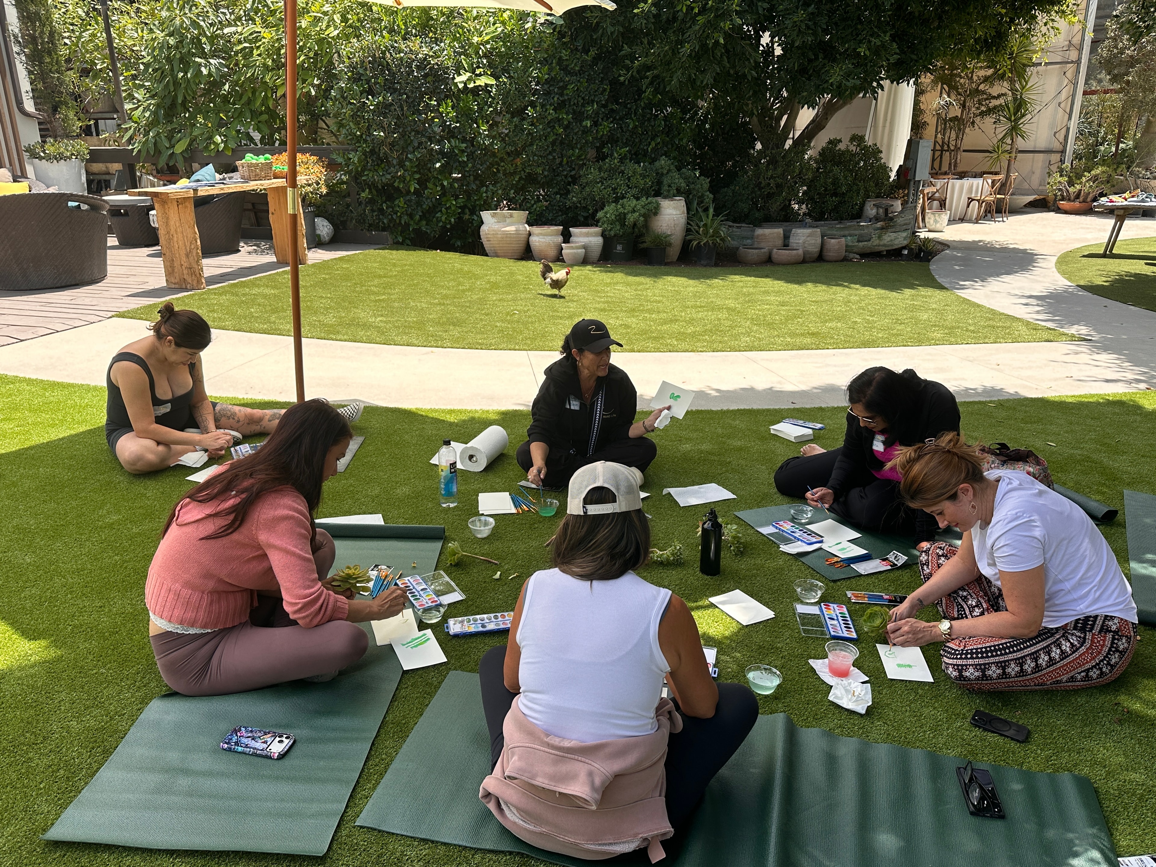 Outdoor watercolor class on the lawn — Shannon Paints